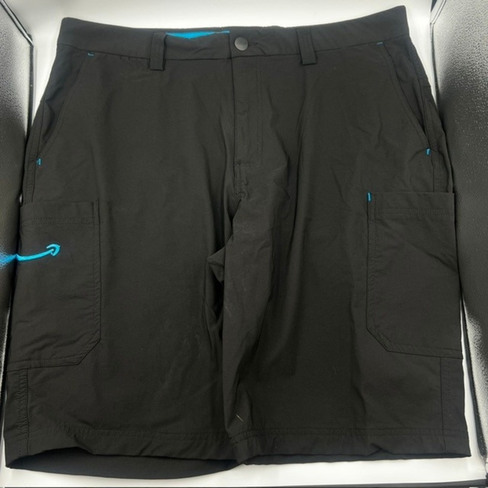 Luly Yang 10" Black Delivery Driver Cargo Shorts Size XL 37-40